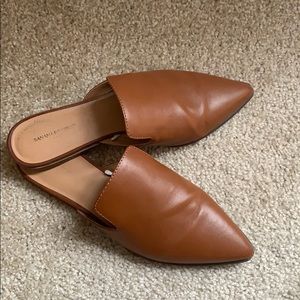 Camel Banana Republic Mules